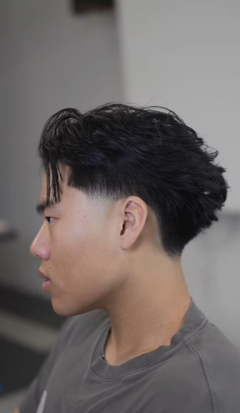 Clean Long Haircut Men, Tapered Curtains Hair Men, Haircut Inspo Straight Hair Men, Clean Fades Men, Shaved Sides Haircut Men, High Taper Middle Part, Middle Part With Fade Men, High Taper Blowout, Blowout Taper Men Middle Part