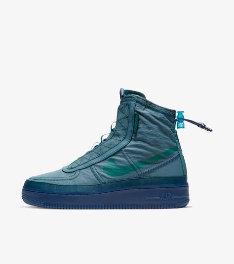 New Air Force 1, Nike Shoes High Tops, Air Force Women, Tie Sneakers, Nike Shoes Air Force, Nike Snkrs, Nike Air Force 1 High, Air Force 1 High, Latest Sneakers