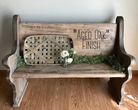 Bench Seating Dining Room, Farmhouse Foyer Ideas, Bench Seating Dining, Farmhouse Entryway Decor, Church Pew Bench, Farmhouse Foyer, Pew Bench, Bench Seat Dining, Farmhouse Mudroom