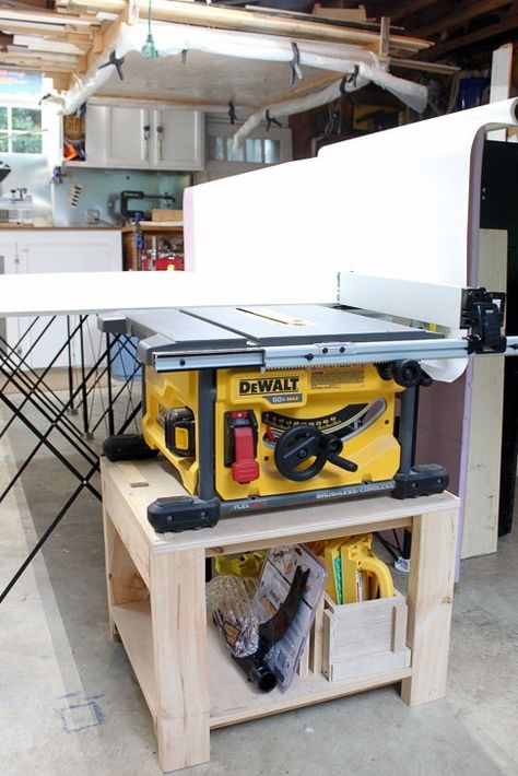 Diy Furniture To Sell, Home Made Table Saw, Table Saw Station, Craftsman Table Saw, Table Saw Workbench, Portable Table Saw, Diy Sewing Table, Building A Workbench, Best Table Saw