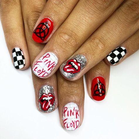 BÜ • Nails & Art • on Instagram: “🤩💋🎶// @ninacate__ . . . Precio referencial: 30.000” Ac Dc Nails, Guitar Nails Design, Rock Band Nails, Rock And Roll Nails, Concert Nails, Band Nails, Punk Nails, Cute Gel Nails, Nails Art