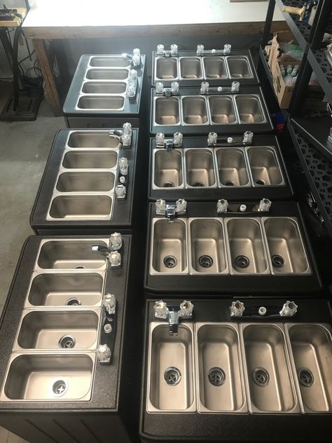 Photos from our shop self contained portable sinks in build process 3 Compartment Sink, Pizza Trailer, Taco Cart, Food Truck Trailer, Pizza Food Truck, Portable Sink, Truck Wallpaper, Beauty Events, Portable Sinks