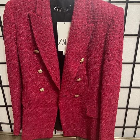 Fuchsia Pink Zara Tweed Double Breasted Blazer - NEVER WORN/TAGS ATTACHED (XS) Blazer Tweed, Chanel Style Jacket, Leopard Blazer, Zara Tweed, Navy Blue Jacket, Basic Jackets, Long Blazer, Linen Jacket, Breasted Blazer