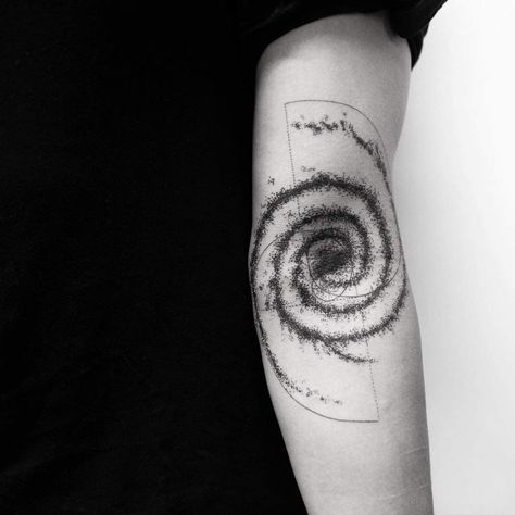 Physics Tattoos, Galaxy Tattoo Sleeve, Black Hole Tattoo, Spiral Tattoo, Fibonacci Tattoo, Astronomy Tattoo, Cosmic Tattoo, Spiral Tattoos, Dna Tattoo