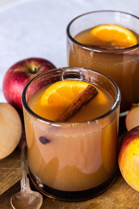 Chai Apple Cider, Autumn Manifestation, Chai Drinks, Spice Apple Cider, Cold Apple Cider, Warm Drinks Recipes, Cider Recipes, Chai Spice Mix, Witch's Kitchen