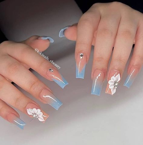 Blue 3d Flower Nail Designs, Blue Nails With 3d Flowers, Simple Baby Blue Nails, Square Nail Designs Blue, Blue 3d Flower Nails, Light Blue Quince Nails, Nail Ideas For Wedding, Blue Ombre Nail Designs, Blue Nails With Flowers