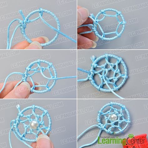 Homemade Dream Catchers, Dream Catcher Bracelet, Diy Dream Catcher, Diy Dream Catcher Tutorial, Dream Catcher Tutorial, Dream Catcher Patterns, Bracelet Tutorials, Friendship Bracelets Easy, Dream Catcher Craft