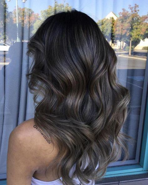 Ash ballayage that looks great #brownhairbalayage Ash Balayage Hair, Ash Balayage, Ash Brown Hair Color, Brown Hair Shades, Brown Ombre Hair, Ash Brown Hair, Brunette Balayage Hair, Brown Hair Balayage, Ombré Hair