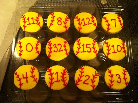 Softball Treats, Softball Cupcakes, Softball Birthday Parties, Softball Photography, Softball Memes, Baseball Cupcakes, Softball Workouts, Softball Party, Team Snacks