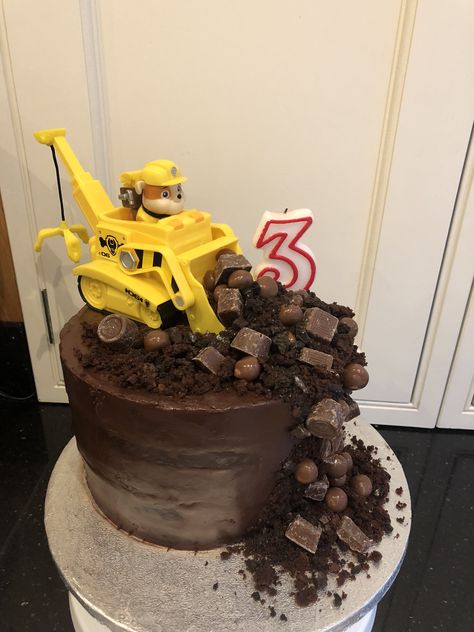 Rubble Construction Cake, Paw Patrol Rubble Birthday Cake, Paw Patrol Cake 2nd Birthday, Paw Patrol Construction Cake, Paw Patrol Chocolate Cake, Chocolate Paw Patrol Cake, Rubble And Crew Birthday Cake, Paw Patrol Cake Rubble, Rubble Cake Paw Patrol