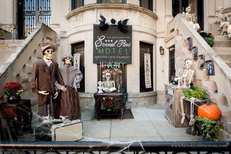 Home Decor, DIY and Design blog all about trying to live a stylish live in an old home in Brooklyn. Haunted Hotel Decorations, Vampire Sculpture, Pumpkin Grim Reaper, Halloween Exterior, Nosferatu Vampire, Skeleton Door, Hotel Theme, Vampire Mansion, Haunted Manor