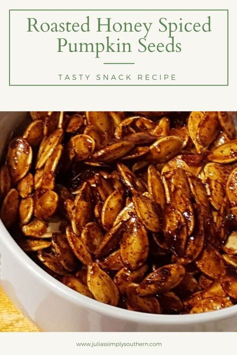 Sweet And Spicy Pumpkin Seeds Recipe, Savory Pumpkin Seeds, Pumpkin Seed Recipes Roasted, Spicy Pumpkin Seeds, Pumpkin Seeds Recipe, Sweet Pumpkin Seeds, Mediterranean Recipes Healthy, Pumpkin Seed Recipes, Maple Pumpkin