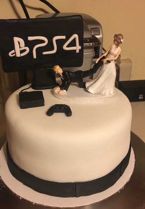 PS4 groomsman cake Groomsmen Cake Ideas, Groomsman Cake, Hunter Wedding, Funny Birthday Cakes, Cake Chocolat, Grooms Cake, Flower Wedding, Wedding Night, Best Funny Pictures