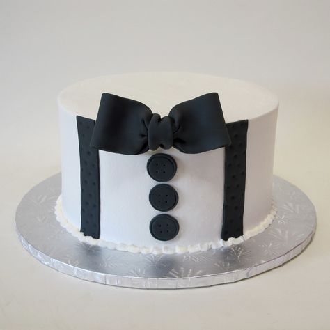 Groom To Be Cake, Gentlemen Cake, Groom Cake Ideas, Cake With Bow, Bow Tie Cake, Tie Cake, Modern Birthday Cakes, Onederful Birthday, White Birthday Cakes