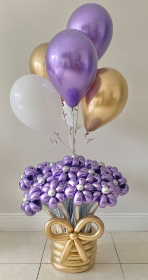 Flower Bouquet And Balloon, Floral Balloon Bouquet, Flower Balloons Bouquet, Balloon Valentine Ideas, Balloon Flower Bouquet, Flower Balloons Diy, Balloon Flower Decorations, Balloons And Flowers, Flower Balloons