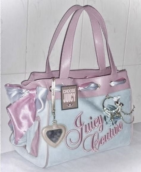 Cute Purses Aesthetic, Y2k Bags Aesthetic, Juicy Couture Aesthetic, Coquette Bag, Y2k Stuff, 2000s Bags, Y2k Bags, Y2k Purse, Y2k Juicy Couture