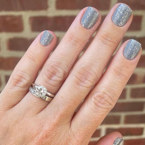 Color Street Moonlight Night, Moonlight Night Color Street, Holographic Glitter Nails, Long Lasting Nail Polish, Tie Dye Nails, Gray Nails, Long Lasting Nails, Moon Dust, 5 Kids