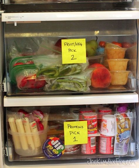 Lunch Packing Station, Balanced Lunch, Healthy School, Prepped Lunches, Pack Lunch, School Snacks, Kids Lunchbox, Lunch Snacks, Toddler Meals