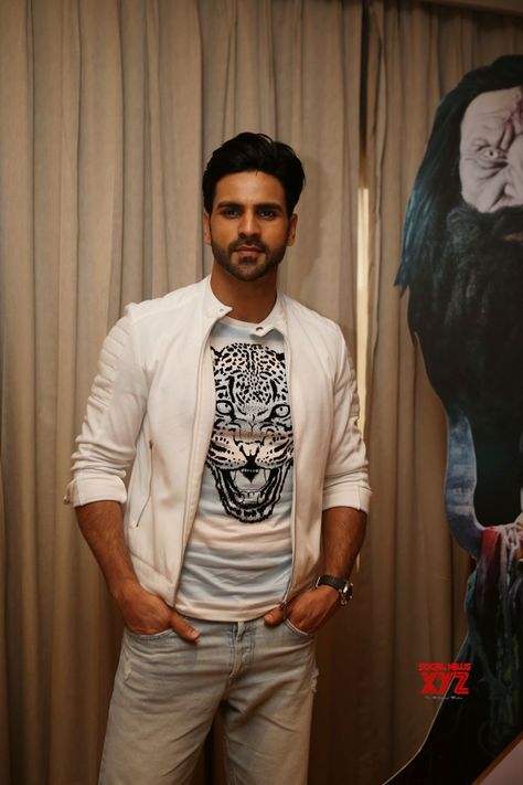 Vivek Dahiya, Cute Celebrities, Mumbai, Feel Good, I Want, Actresses, Actors, Fan, Film