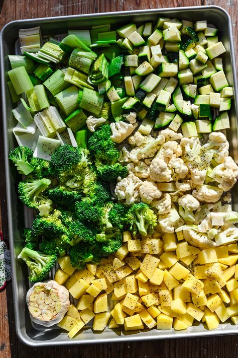 Super Green Sheet Pan Soup With Pest Grilled Cheese Croutons, Green Sheet Pan Soup, Super Green Soup, Crowded Kitchen Sheet Pan Soup, Super Green Sheet Pan Soup, Spring Sheet Pan Dinners, Soup Board Ideas, Sheet Pan Soup Recipe, Sheet Pan Dinners Vegetarian