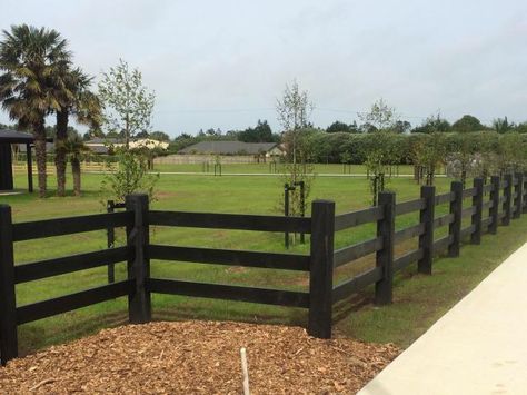 Black Rail Fence, Black Farm Fencing, Black Post And Rail Fence, Black Ranch Fence, Post And Rail Fence Landscaping, Black Farm Fence, Post And Rail Fence Ideas, Farmhouse Fence Ideas Front Yards, Black Wooden Fence