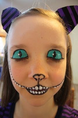 in all honesty: face painting the Cheshire Cat Cheshire Car Make Up, Cheshire Cat Face Drawing, Easy Cheshire Cat Makeup, Cheshire Cat Painting Easy, Cheshire Car, Cheshire Cat Eyes And Smile, Cheshire Cat Smile Makeup, Face P, Alice In Wonderland Costume