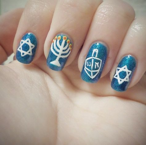 Star of David Digits Nails For The Holidays, Festive Manicure, Tie Dye Nails, Holiday Nail, Holiday Beauty, Holiday Nail Art, Jewish Holiday, Toe Nail Designs, Popular Nails