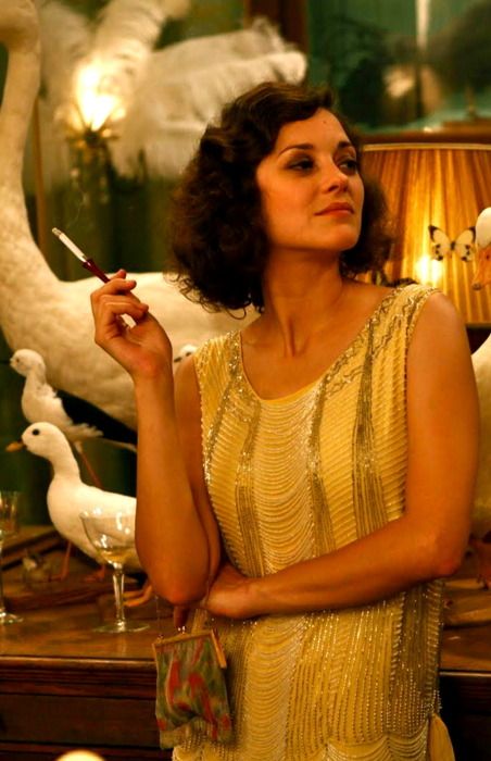 Marion Cotillard in Midnight in Paris, Dir. Woody Allen (2011). Paris 1920s, Jazz Age Lawn Party, Vicky Cristina Barcelona, Zelda Fitzgerald, Midnight In Paris, Lawn Party, Marion Cotillard, 20s Fashion, Woody Allen