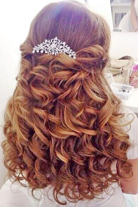 Cute Flower Girl Hairstyles ❤ See more: http://www.weddingforward.com/flower-girl-hairstyles/ #weddings Braids Waterfall, Elegant Curls, Junior Bridesmaid Hair, Wedding Hairstyles For Girls, Cute Wedding Hairstyles, Pageant Hair, Blonde Balayage Highlights, Peinados Recogidos, Best Wedding Hairstyles