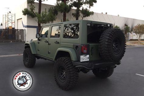 Matte green army jeep wrap how pretty! My jeep is army green, but this matte looks incredible Off Road Jeep Wrangler, Dark Green Jeep Wrangler, Olive Green Jeep, Wrapped Jeep Wrangler, Dark Green Jeep, Jeep Wraps, Custom Jeep Wrangler Unlimited, Green Jeep Wrangler, Army Jeep