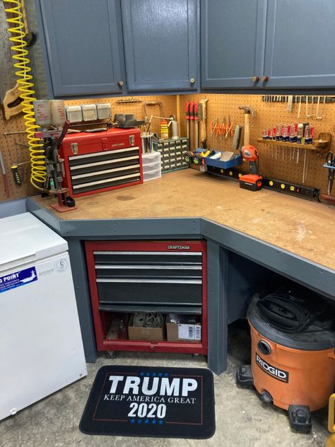 Garage Tool Shelves, Garage Work Bench Organization Ideas, Garage Bench Organization, Garage Workbench With Cabinets, Tool Box Work Bench Ideas, Man Cave Garage Storage Cabinets, Garage Shop Wall Ideas, Garage Tool Wall, Mechanic Work Bench