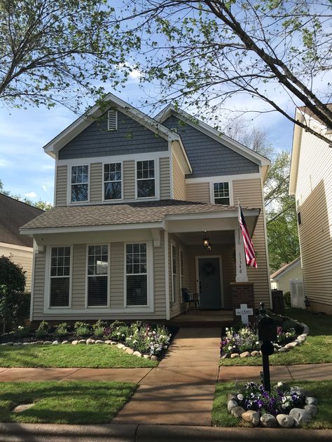 Blue Suburban House, American Suburban House, American Townhouse, Wall Frame Layout, Suburban House Exterior, Colorful Minimalist Bedroom, Cozy Bedroom Neutral, Frame Wall Layout, Suburban Houses