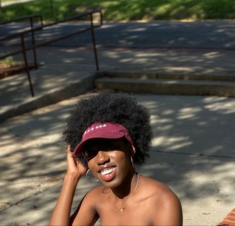 Burgundy hat Hat With Afro, 4c Afro, Burgundy Hat, Visor Hat, Take Me Out, Visor Hats, Hat Fashion, Black Women, Hair Styles