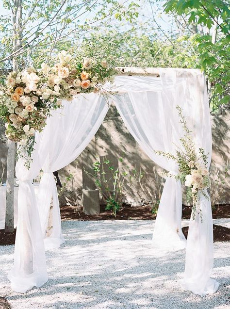 Wedding Huppa Decor, Minimalist Chuppah Flowers, Birch Chuppah With Flowers, Jewish Wedding Arch, Jewish Wedding Ideas Chuppah, Non Traditional Chuppah, Chuppah Floral Decor, Chuppah Wedding Ideas, Chuppah Wedding Flowers