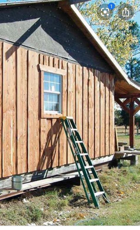 Cedar Planks On Exterior, Cedar Plank Siding Exterior, Cedar Exterior House, Cedar Trim Exterior, Log Siding Exterior, Cedar House Siding, Diy Siding, Cedar Siding Exterior, Diy Lake