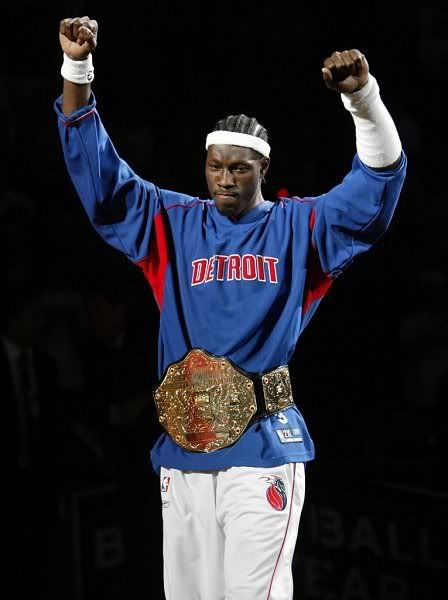 Rasheed Wallace bought the Pistons WWE whc belts after they won the 2004 NBA Title. If I won a major sports championship I'd get a custom belt! Rasheed Wallace, Ben Wallace, Basketball Players Nba, Detroit Sports, Basketball Photography, Custom Belt, Larry Bird, Basketball Pictures, Detroit Pistons