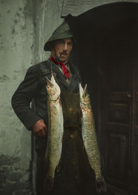 A Swiss fisherman poses with his catch. PHOTOGRAPH BY HANS HILDENBRAND National Geographic Archives, Travel Switzerland, Fishing Photography, Portrait Vintage, Best Filters For Instagram, Instagram Filter, Vintage Pictures, Anthropology, Color Of Life