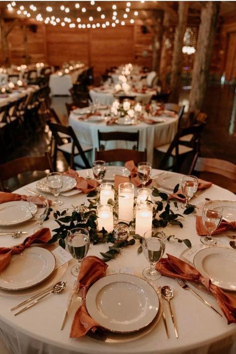 Terracotta And Silver Wedding, Wedding Centerpiece Terracotta, Champagne And Terracotta Wedding Theme, Terracotta Table Runner Wedding, Fall Indoor Wedding Ideas, Wedding Table Decorations Terracotta, Fall Wedding Plates Table Settings, Terracota Wedding Table Setting, Fall Wedding Inspo Color Schemes