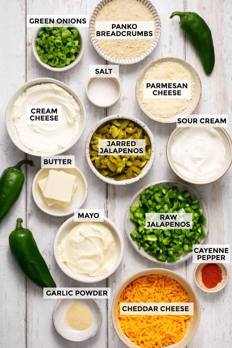 Jalapeño Popper Dip - Creme De La Crumb Jalapeno Popper Dip With Bacon, Jalapeno Poppers Dip, Vegetarian Jalapeno Poppers, Jalapeno Popper Dip, Popper Dip, Jalapeno Popper Chicken, Jalapeno Recipes, Jalapeno Cheese, Jalapeno Popper