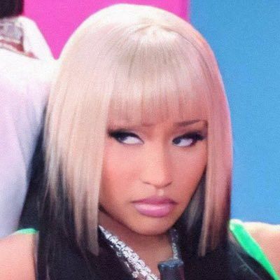 Spam Pfps Nicki Minaj, Nicki Minaj Side Profile Pics, Niki Manaj Funny Pfp, Blick Blick Nicki Minaj, Nicki Minaj Aesthetic Desktop Wallpaper, Nicki Minaj With Bangs, Nicki Minaj Blick Blick Look, Nicki Halloween, Nicki Minaj Bangs