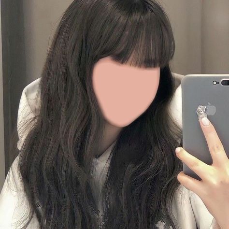 Korean Id Photo, 2x2 Picture Id, Blurred Aesthetic, Shot Hair, Scripting Ideas, Girl Mirror, Body Template, Hair Illustration, Mirror Shot