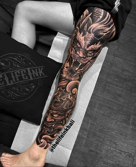 108 Tattoo, Japanese Leg Tattoo, Leg Sleeve Tattoos, Unique Half Sleeve Tattoos, Leg Tattoo Ideas, Knee Tattoos, Japanese Tattoos For Men, Chicano Tattoos Sleeve, Japanese Legs