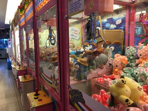 Claw Machine | arcade Grab Machine, Claw Machine, Lost & Found, Lost