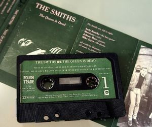 Mint Green Aesthetic, The Queen Is Dead, Sage Green Wallpaper, Rough Trade, Green Pictures, Dark Green Aesthetic, The Smiths, Mia 3, Green Theme