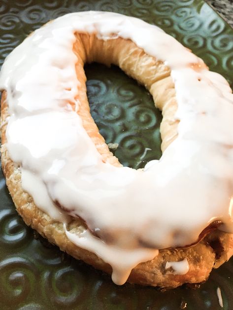 Apple Kringle Recipe, Raspberry Kringle Recipe, Raspberry Kringle, Scandinavian Pastries, Danish Kringle Recipe, Almond Kringle Recipe, Kringle Pastry, Almond Kringle, Kringle Recipe