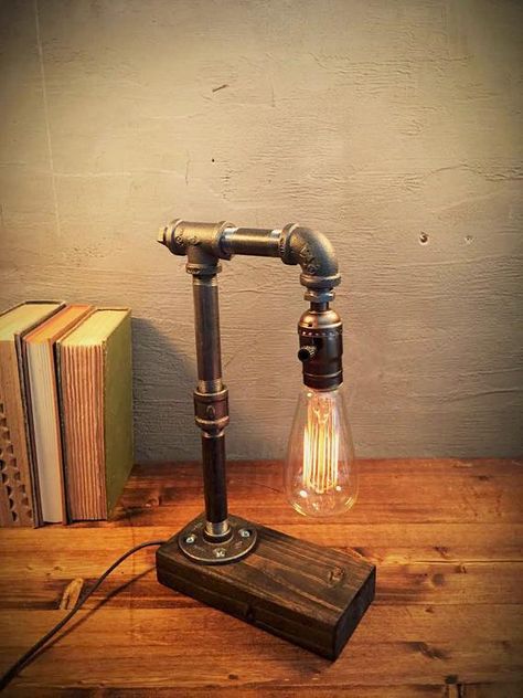 Vintage Lighting Diy, Steampunk Table Lamp, Steampunk Table, Industrial Pipe Lamp, Steampunk Lighting, Vintage Industrial Lighting, Diy Lampe, Industrial Table Lamp, Unique Table Lamps