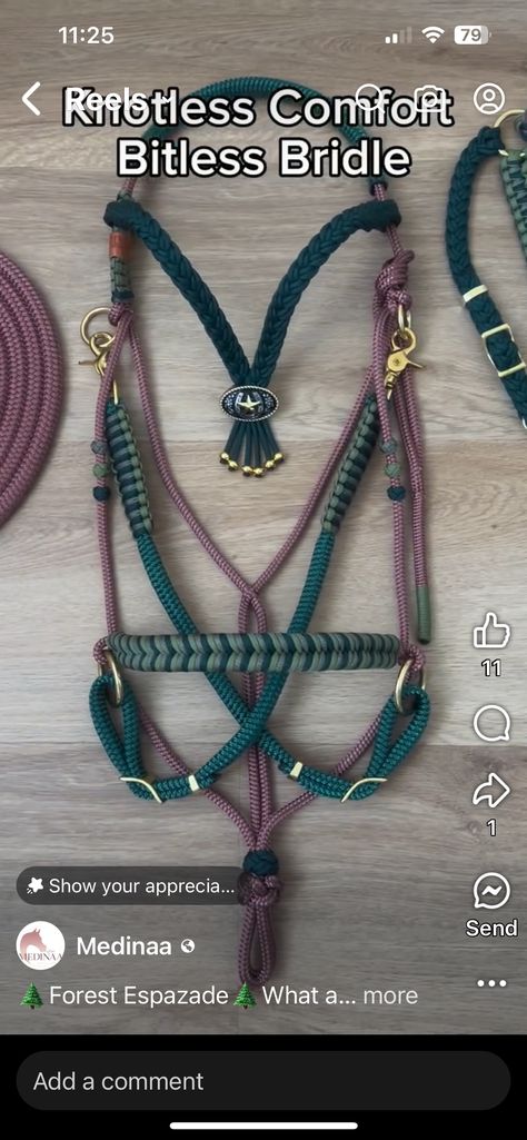 Macrame Horse Tack, Diy Horse Tack, Horse Tack Diy, Bitless Bridle, Diy Horse, Riding Clothes, Horse Riding Clothes, Horse Diy, Bead Loom