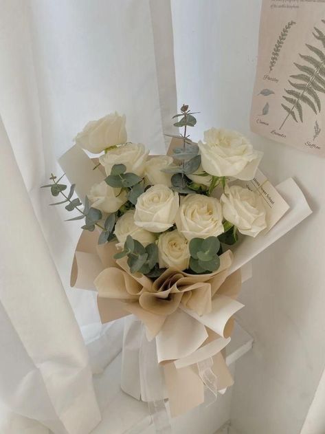 Weverse - Official for All Fans. Join NOW! White Rose Aesthetic, White Roses Aesthetic, Flower Bouquet Aesthetic, White Roses Bouquet, Bouquet Aesthetic, White Flower Bouquet, White Rose Bouquet, Flower Wrapping, Flower Bouquet Diy