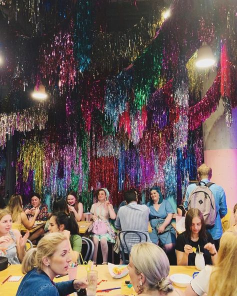 Tinsel Wall, Tinsel Backdrop, Rachel Burke, Crafts For Sale, Company Anniversary, London Party, Birthday Dinner Party, Party Crafts, Saturday Night Fever