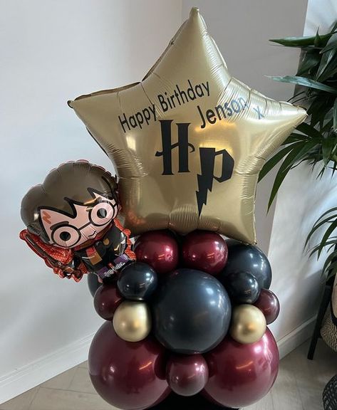 Harry Potter Balloons Decorations, Harry Potter Birthday Balloons, Harry Potter Balloons, Harry Potter Birthday Decorations, Husband Birthday Parties, Harry Potter Theme Birthday, Cumpleaños Harry Potter, Harry Potter Bday, Space Theme Party